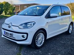 VOLKSWAGEN UP HIGH UP 1.0 ASG + HEATED SEATS + A/C + ULEZ - 440 - 3